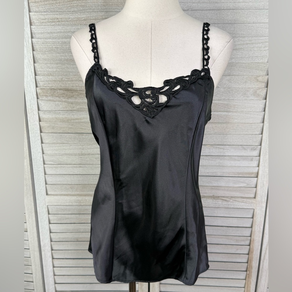 CINEMA ETOILE Women's Vintage 90's-Y2K Black Satin Cami Lingerie Top-Large
